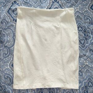 Foreign Exchange Cream Pencil Skirt